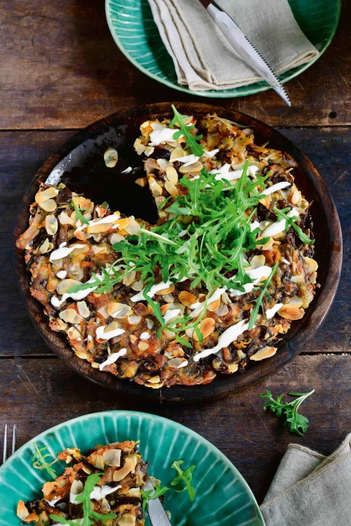 Krokante champignontaart met amandel en kaas (keto)