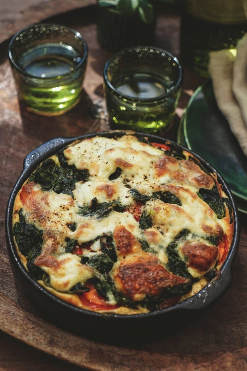Groentelasagne zonder pasta met pompoen, aubergine, spinazie en burrata